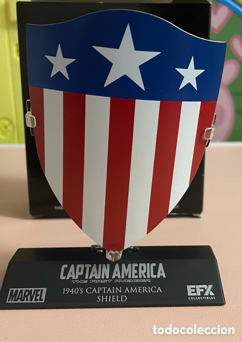 Figuras y mu&ntilde;ecos Marvel: Escudo Capit&aacute;n Am&eacute;rica 1940 escala 1:6 LootCrate