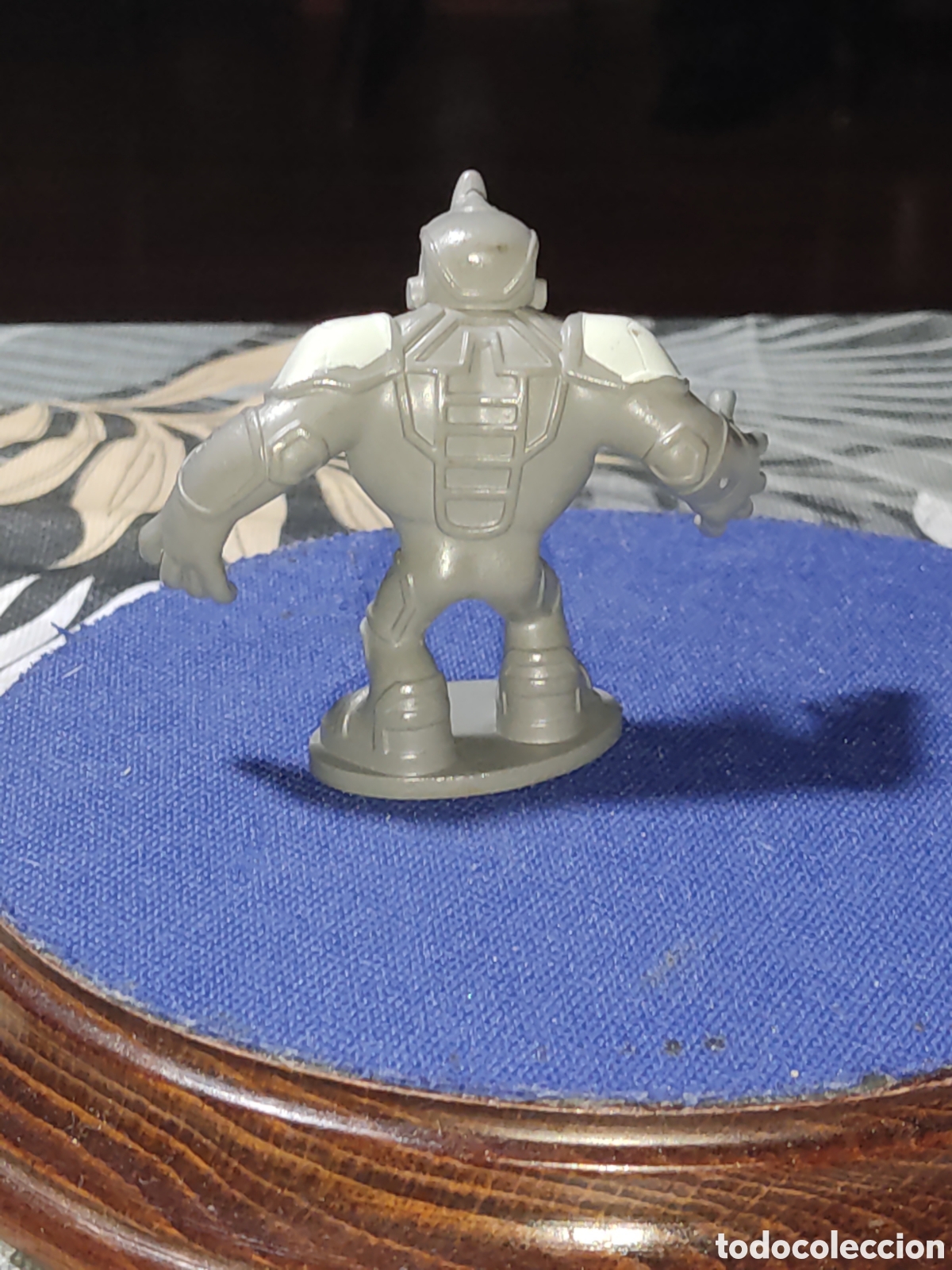 Figuras y mu&ntilde;ecos Marvel: Peque&ntilde;a figura Rhino de Marvel. - Foto 5