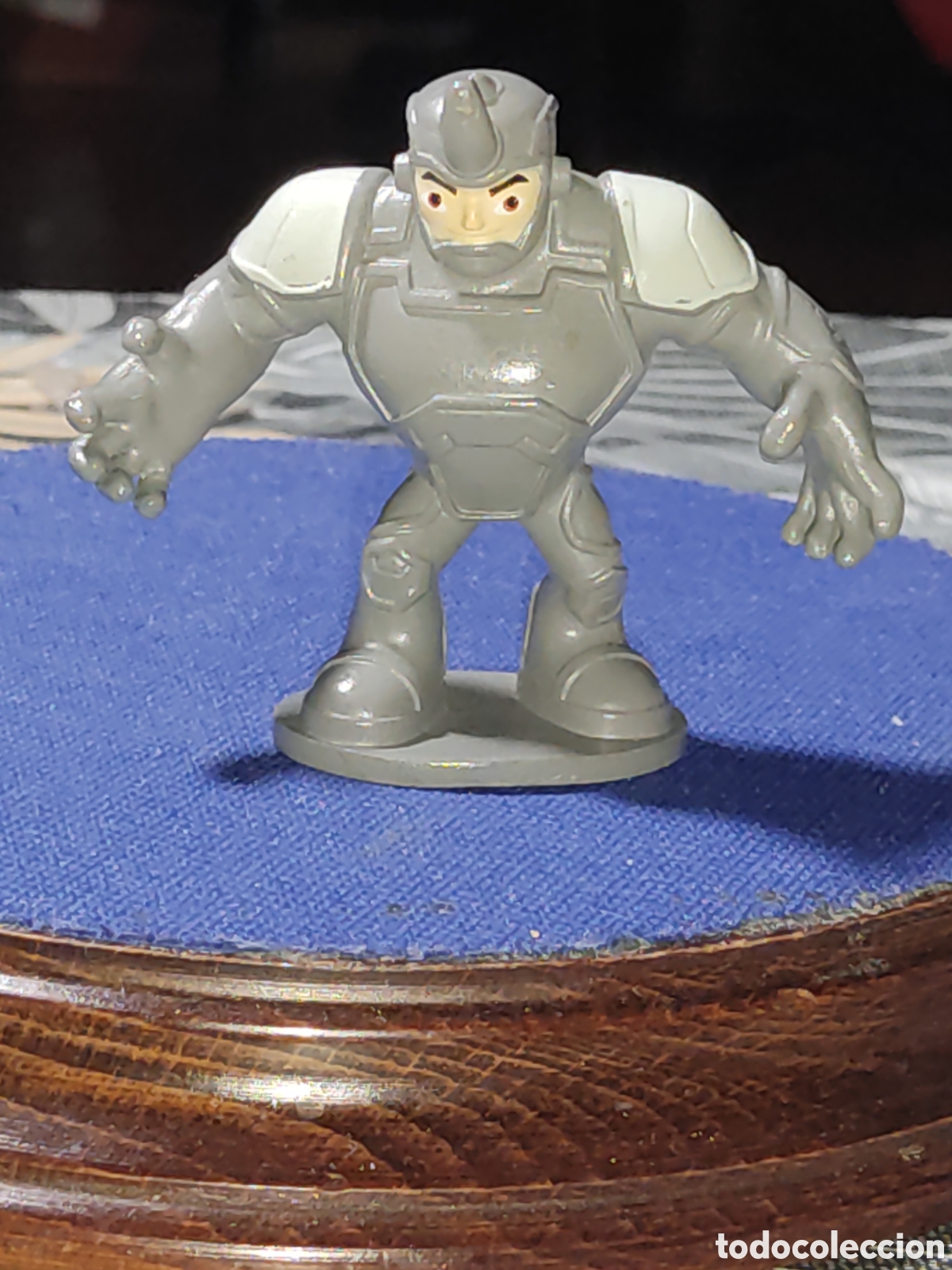 Figuras y mu&ntilde;ecos Marvel: Peque&ntilde;a figura Rhino de Marvel. - Foto 6