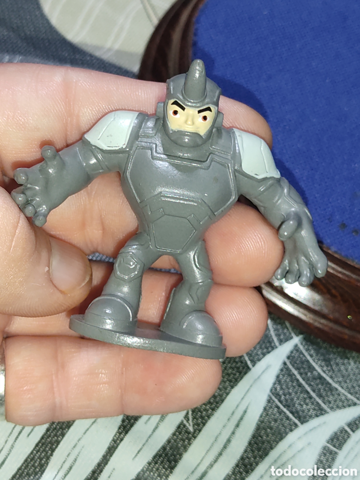 Figuras y mu&ntilde;ecos Marvel: Peque&ntilde;a figura Rhino de Marvel.