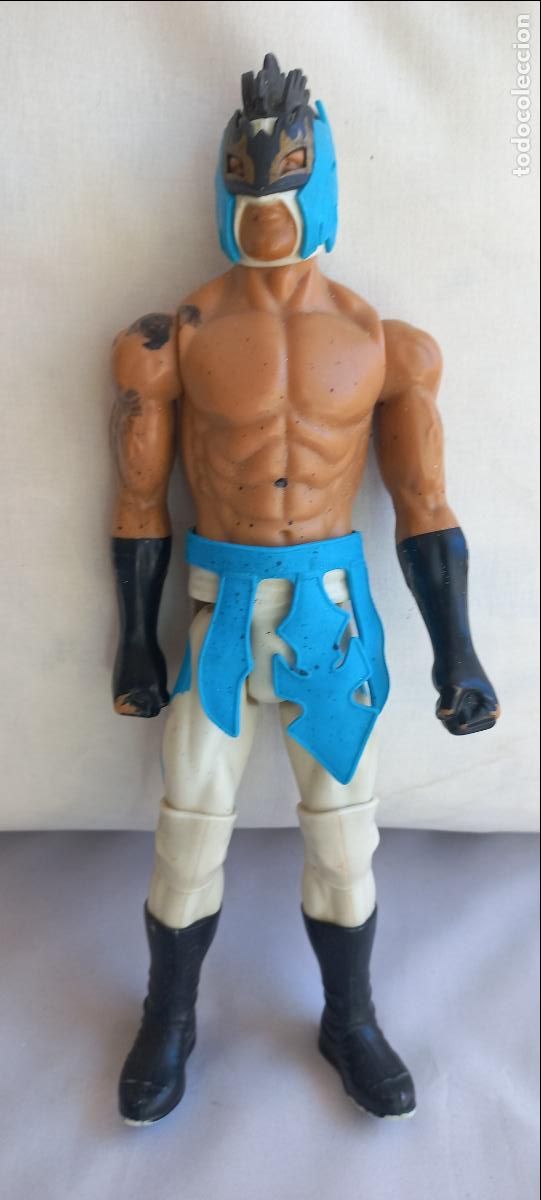 Figuras y mu&ntilde;ecos Marvel: Figura de acci&oacute;n de Kalisto de la WWE de 30 cm, fabricada por Mattel 2015. Luchador