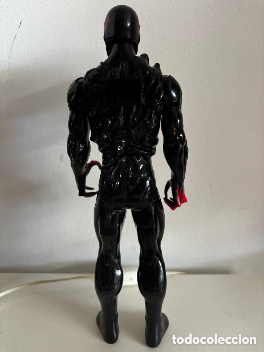 Figuras y mu&ntilde;ecos Marvel: Figura de acci&oacute;n M&aacute;ximum Venom Spiderman - Foto 3