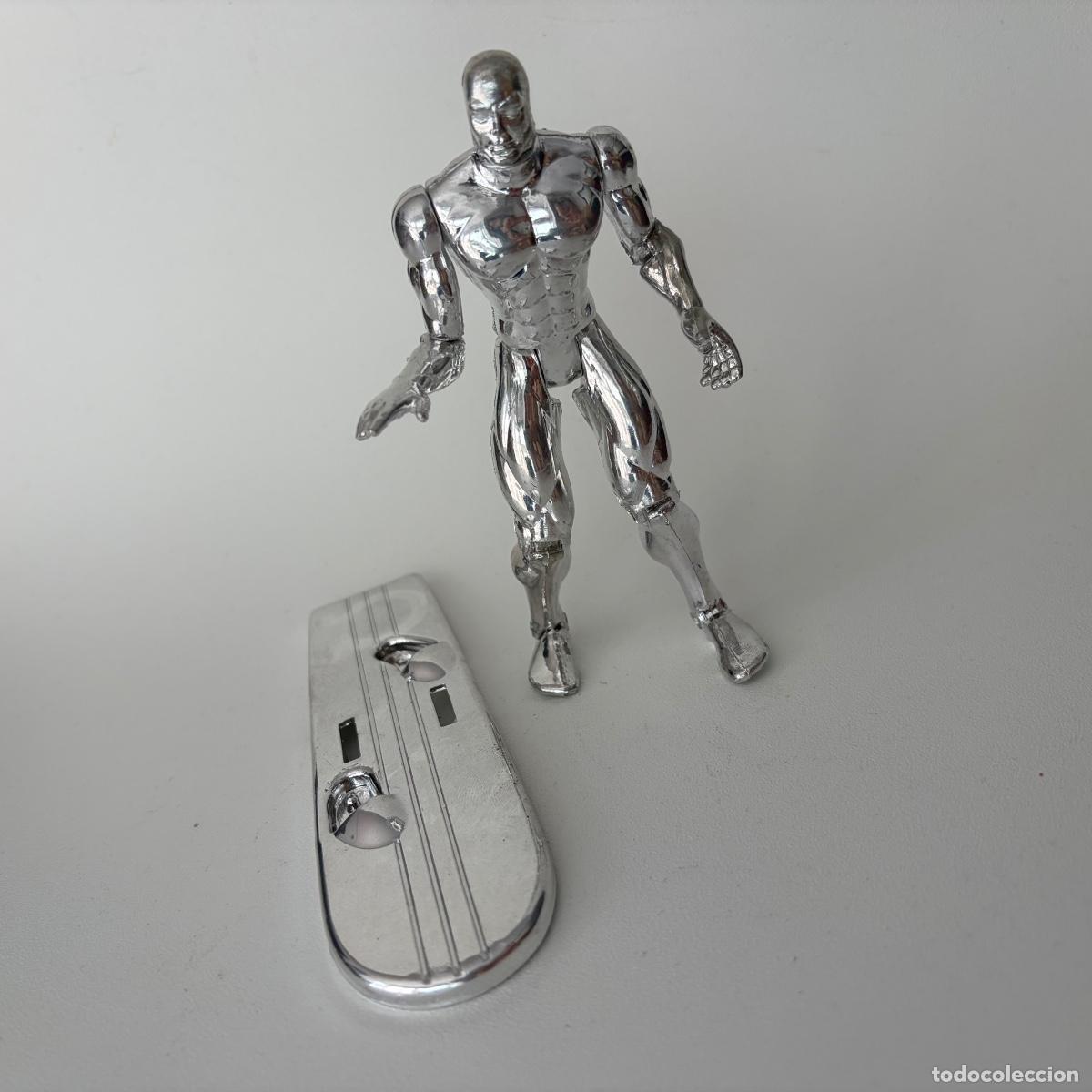 Figuras y mu&ntilde;ecos Marvel: figura mu&ntilde;eco Silver Surfer Estela Plateada Toy Biz 1994