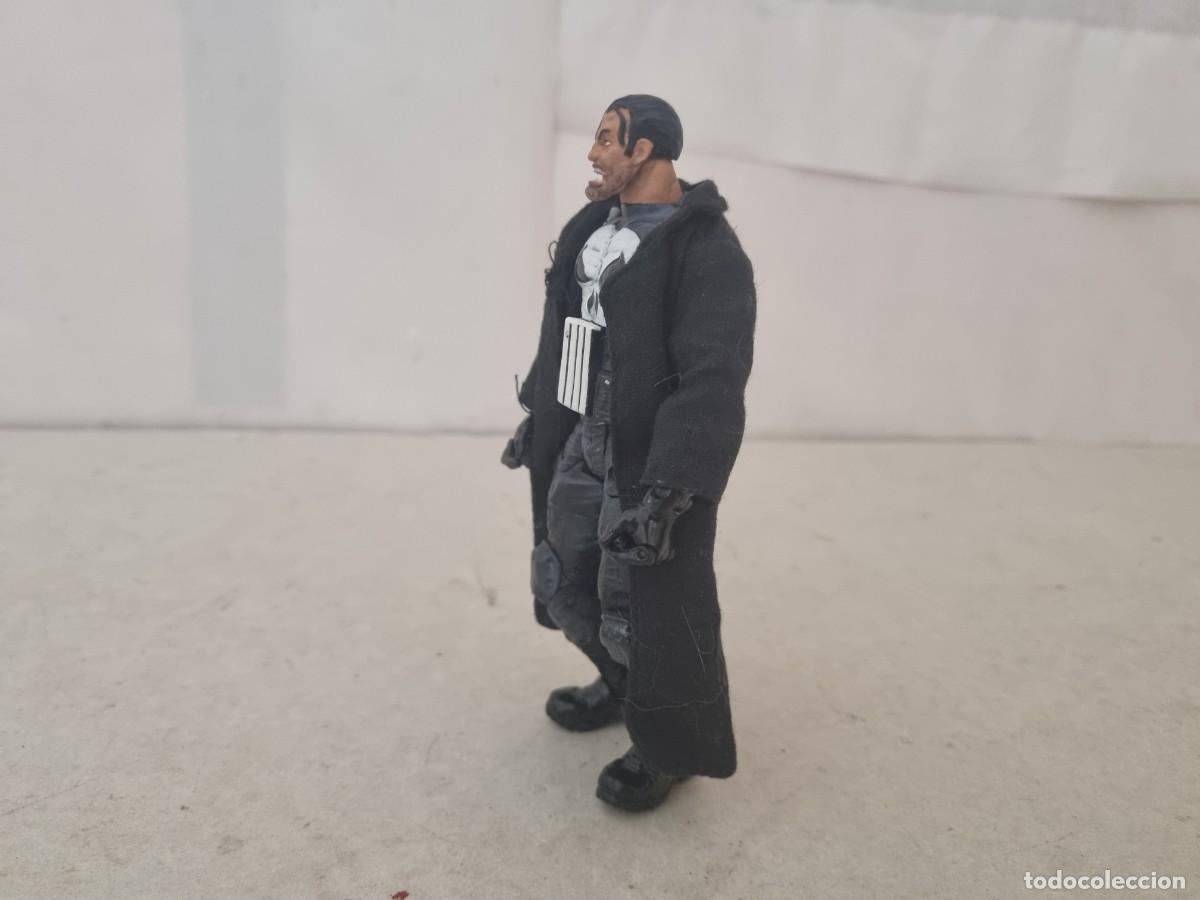 Figuras y mu&ntilde;ecos Marvel: Figura de accion The Punisher Marvel Legends - Foto 6