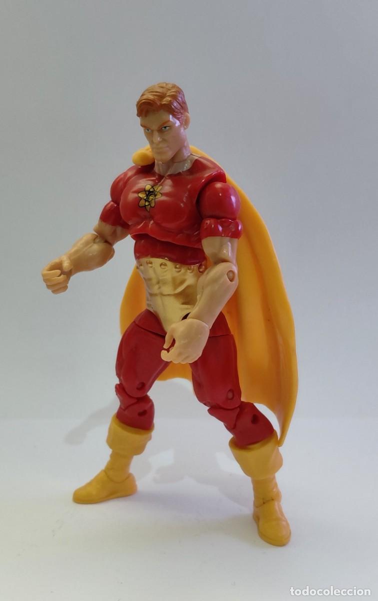 Figuras y mu&ntilde;ecos Marvel: HYPERION MARVEL UNIVERSE/LEGENDS SERIES 10cm 3,75&rdquo; HASBRO