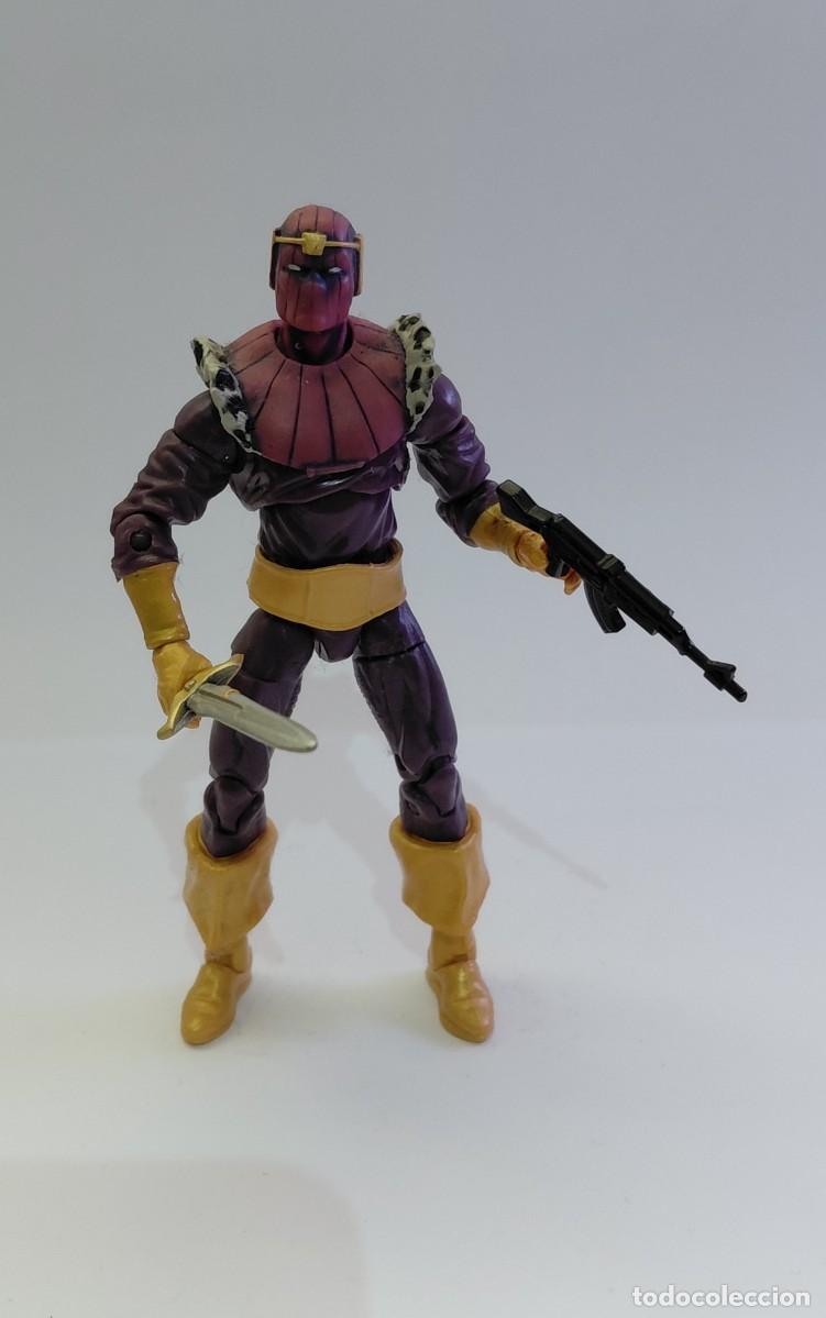 Figuras y mu&ntilde;ecos Marvel: BARON ZEMO MARVEL UNIVERSE/LEGENDS SERIES 10cm 3,75&rdquo; HASBRO