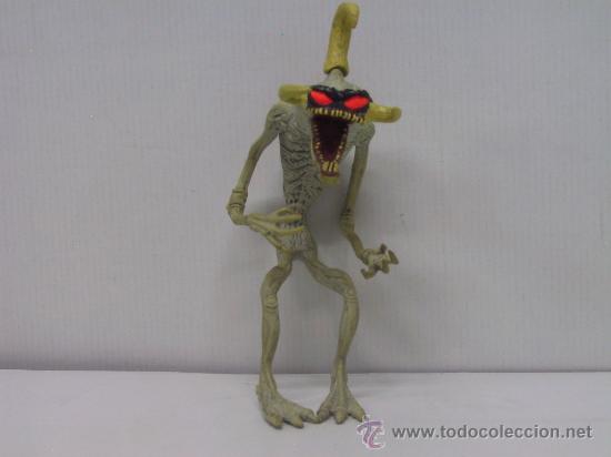 Spawn Ultra Action Figure Manga Violator – Import Giappone – Dimensioni Confezione 34x21x8 Cm - 5