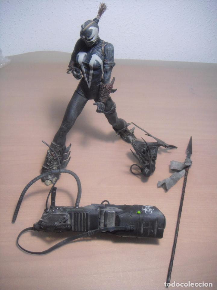 Figuras y mu&ntilde;ecos McFarlane: FIGURA MCFARLANE - SPAWN MUJER - A&Ntilde;O 2002 - Foto 6
