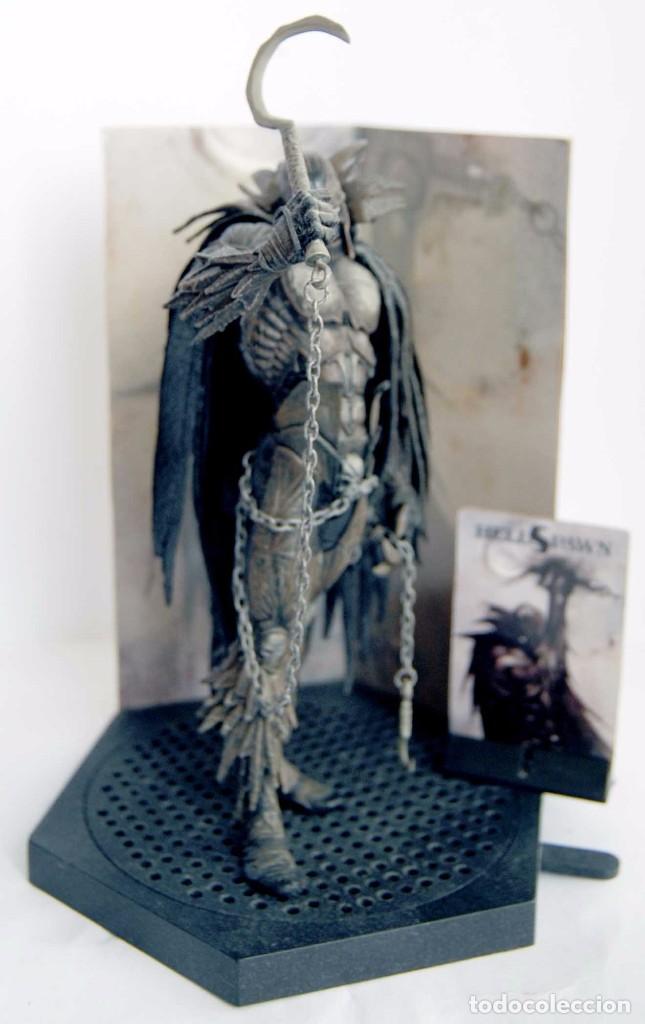 Figuras y mu&ntilde;ecos McFarlane: FIGURA SPAWN SERIES 25 CLASSIC COMIC COVERS 2 SPAWN HELLSPAWN ISSUE 2004 HELL RAVEN MCFARLANE MC - Foto 2