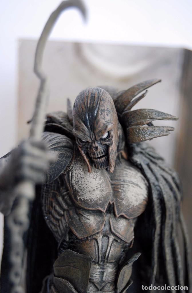 Figuras y mu&ntilde;ecos McFarlane: FIGURA SPAWN SERIES 25 CLASSIC COMIC COVERS 2 SPAWN HELLSPAWN ISSUE 2004 HELL RAVEN MCFARLANE MC - Foto 12