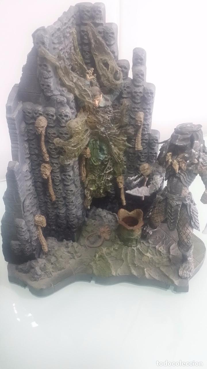 Figuras y mu&ntilde;ecos McFarlane: DIORAMAS DEPREDADOR - MCFARLANE 2005 - Foto 3