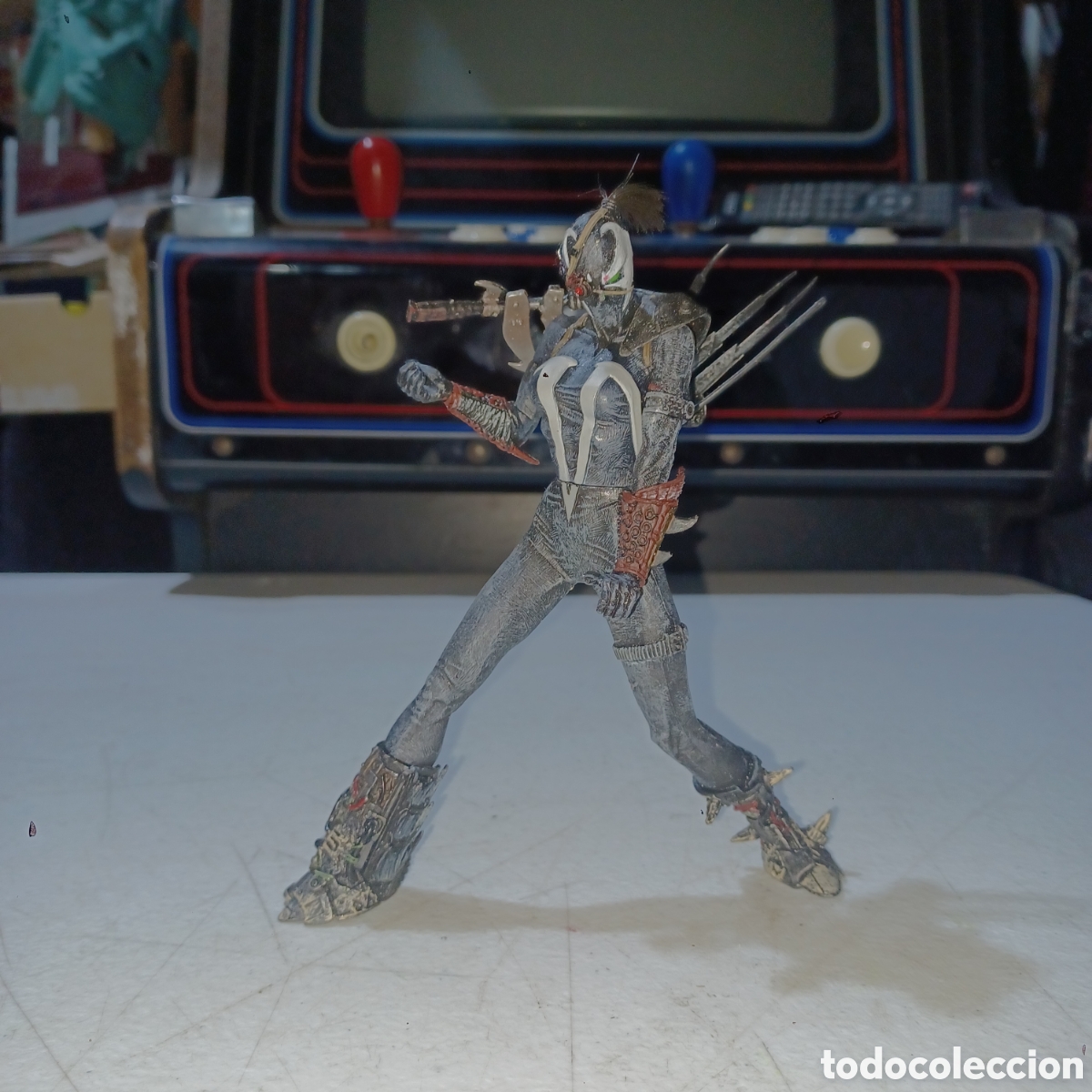 Figuras y mu&ntilde;ecos McFarlane: Figura Mcfarlane SHE SPAWN 2002 le falta el arma - Foto 1
