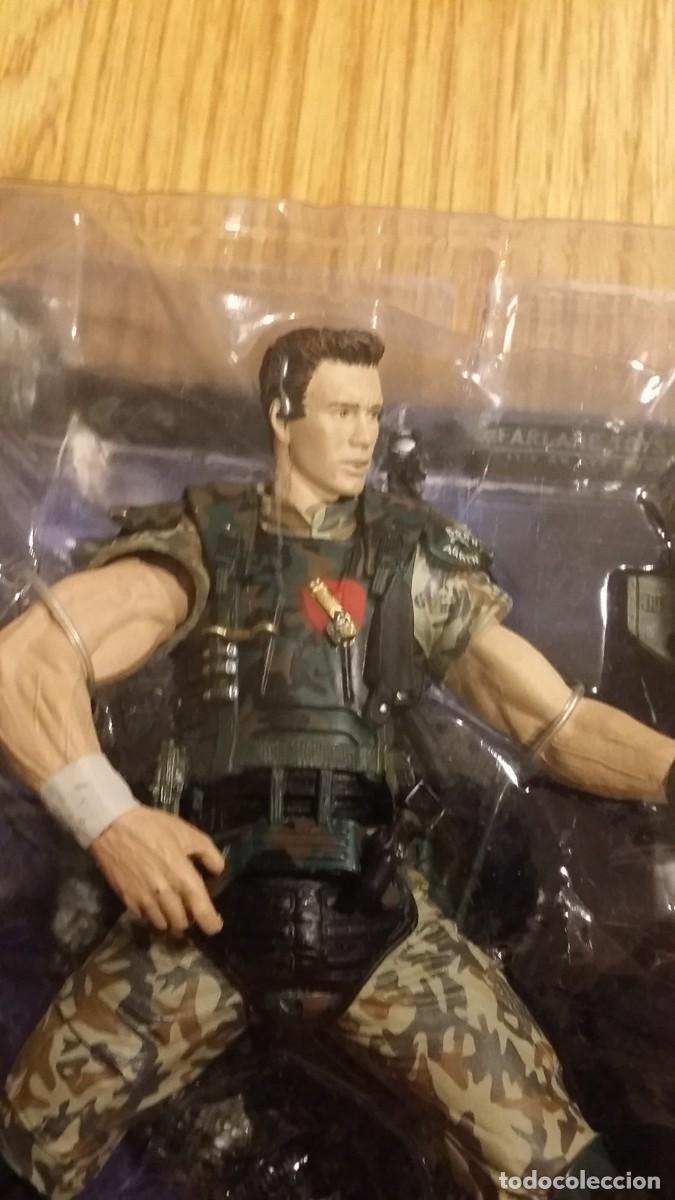 Figuras y mu&ntilde;ecos McFarlane: Alien Aliens corporal cabo Hicks blister McFarlane Toys Spawn - Foto 2