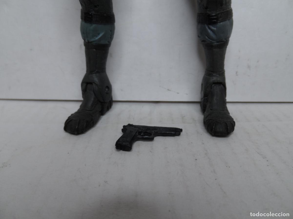 Figuras y mu&ntilde;ecos McFarlane: FIGURA METAL GEAR SOLID 2 SOLID SNAKE 2001 MCFARLANE - Foto 3