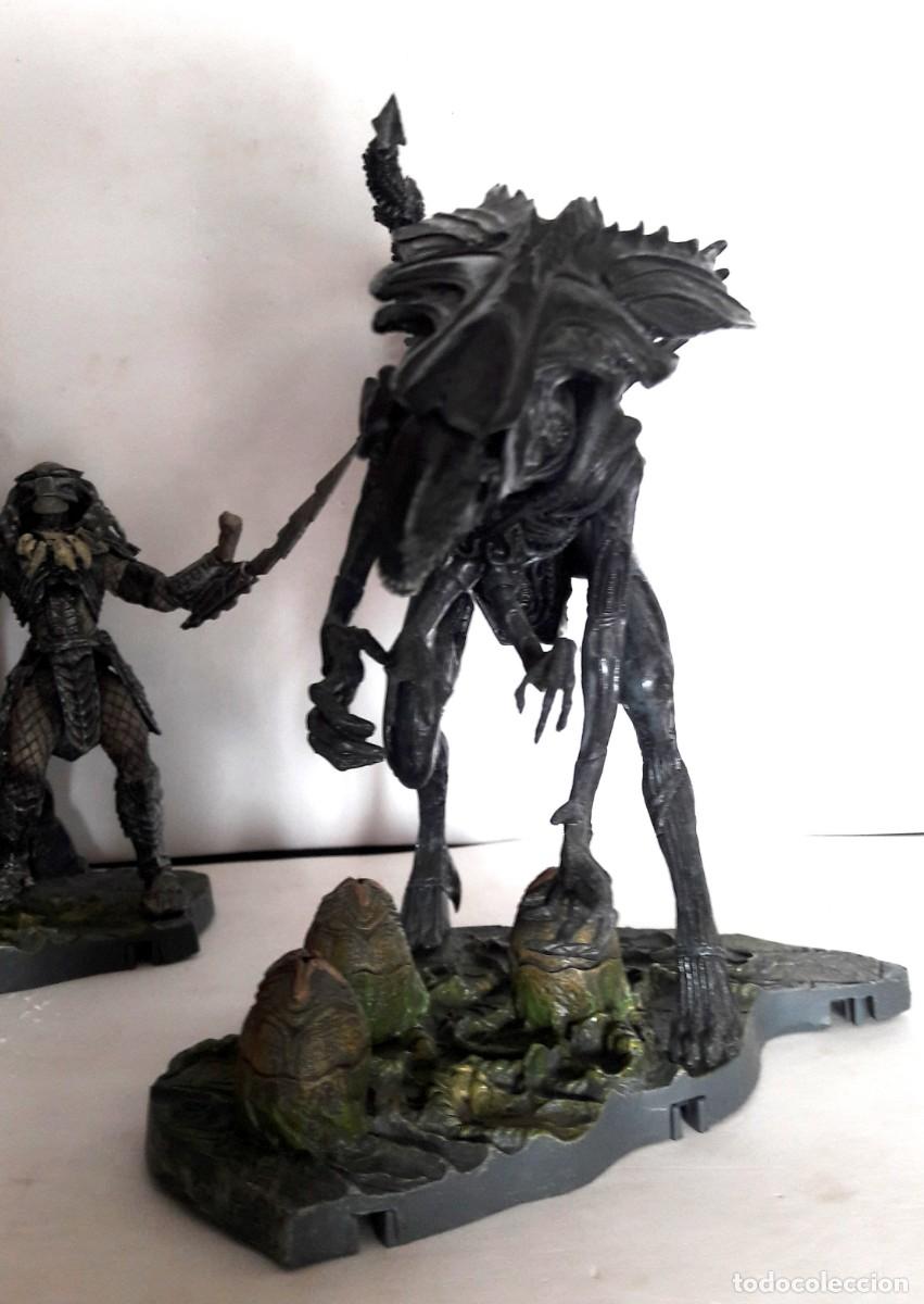 Figuras y mu&ntilde;ecos McFarlane: Figuras Alien Queen vs. Predator set de McFarlane Toys - Foto 2