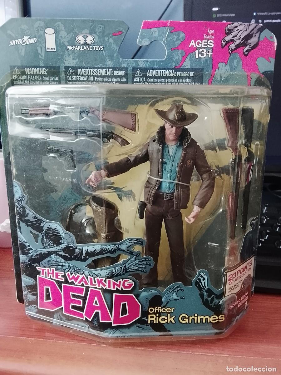 Figuras y Mu&ntilde;ecos Mcfarlane: Figura Rick Grimes McFarlane Toys - The Walking Dead Comic Series 1 (Nueva)