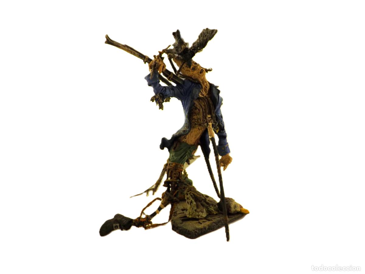 Figuras y mu&ntilde;ecos McFarlane: McFarlane's Monsters Series 2: Twisted Land of Oz The Scarecrow (El Espantap&aacute;jaros)