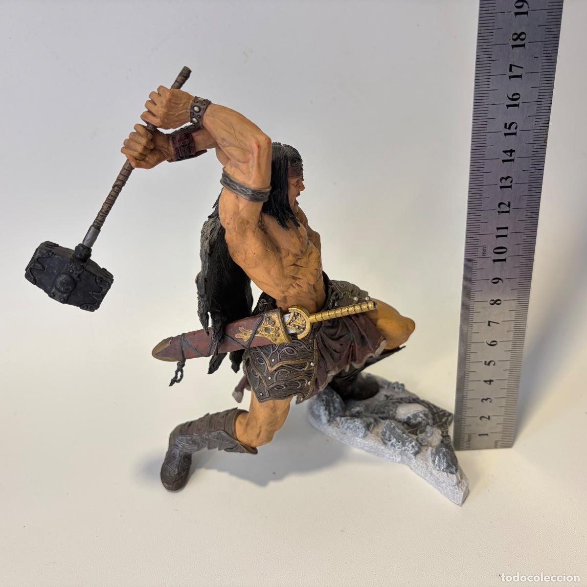 Figuras y mu&ntilde;ecos McFarlane: figura mu&ntilde;eco Conan the Indomitable McFarlane 2004