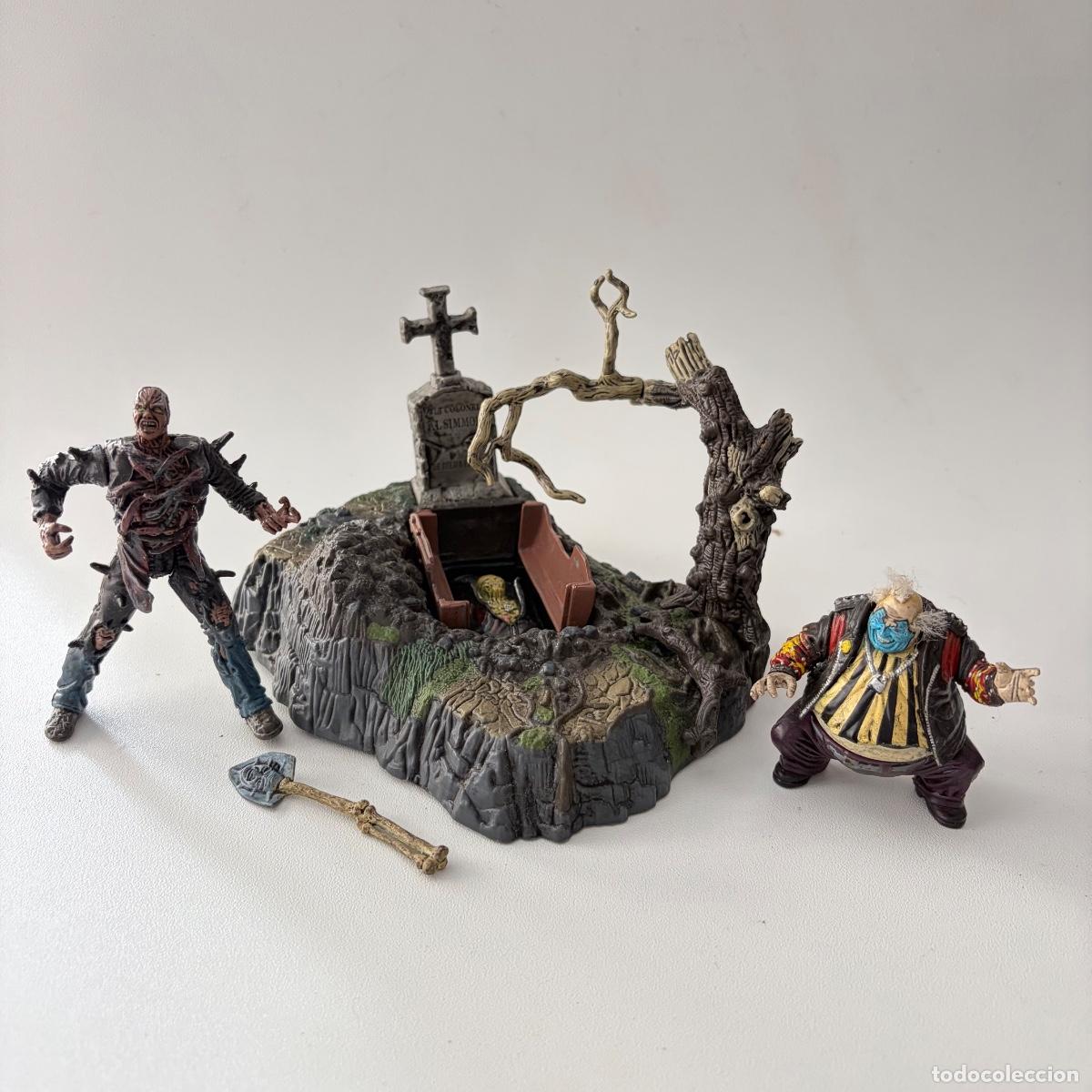Figuras y mu&ntilde;ecos McFarlane: playset Spawn The Movie Graveyard McFarlane 1997