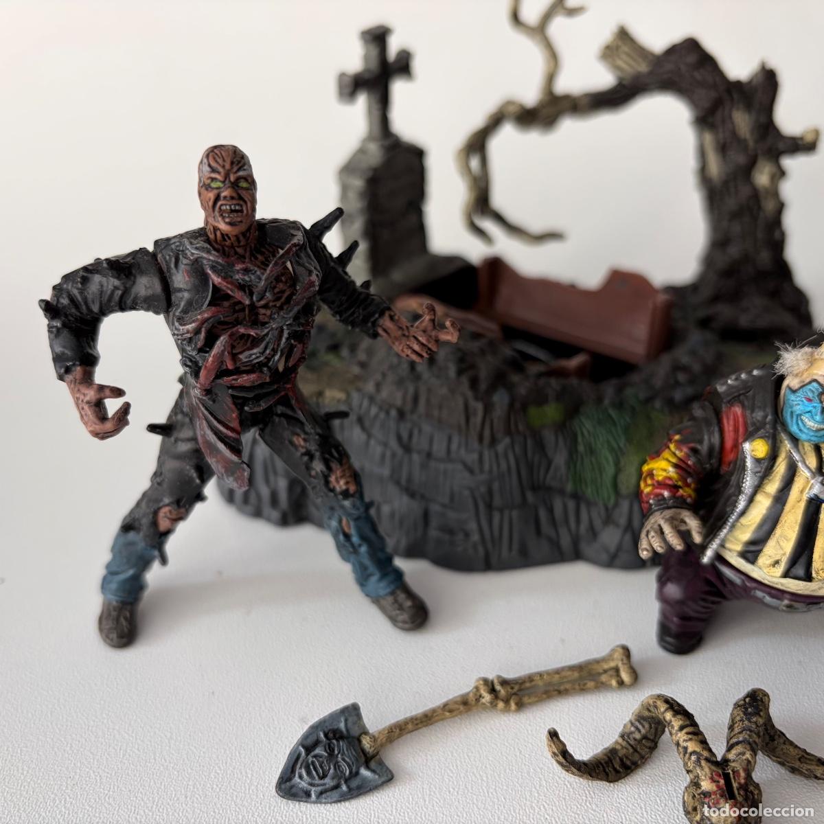 Figuras y mu&ntilde;ecos McFarlane: playset Spawn The Movie Graveyard McFarlane 1997 - Foto 6