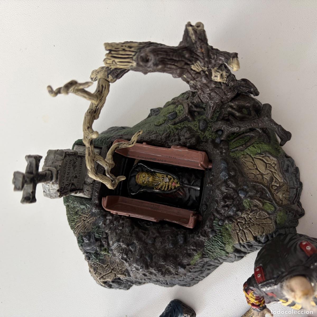 Figuras y mu&ntilde;ecos McFarlane: playset Spawn The Movie Graveyard McFarlane 1997 - Foto 7