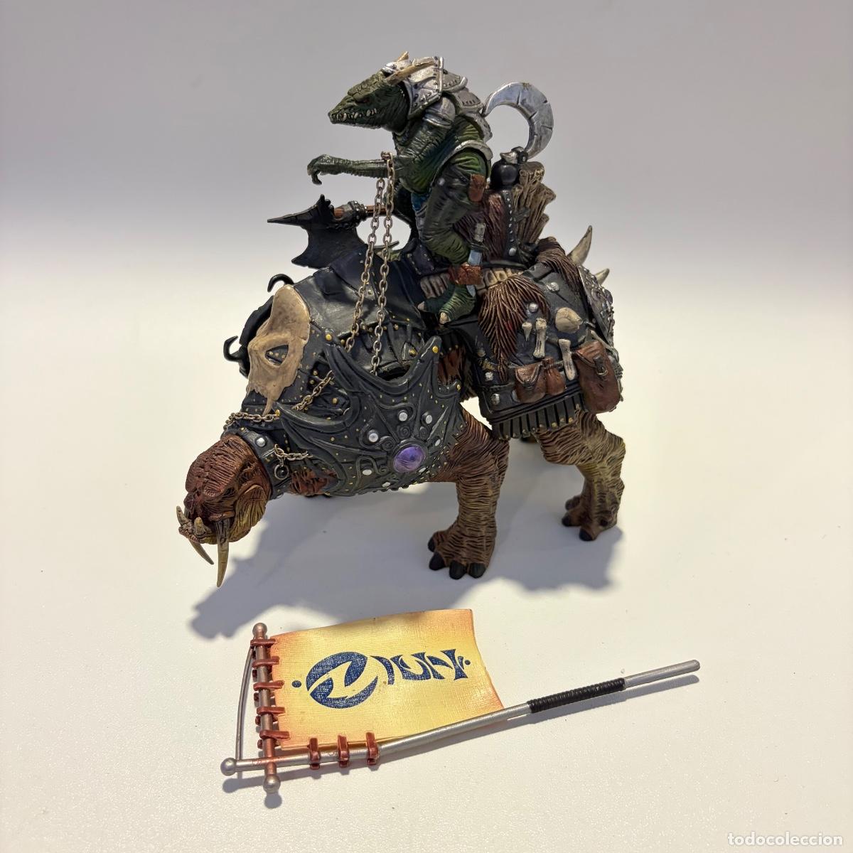 Figuras y mu&ntilde;ecos McFarlane: figura mu&ntilde;eco iguantus y tuskadon spawn dark ages serie 14 mcfarlane toys 1999