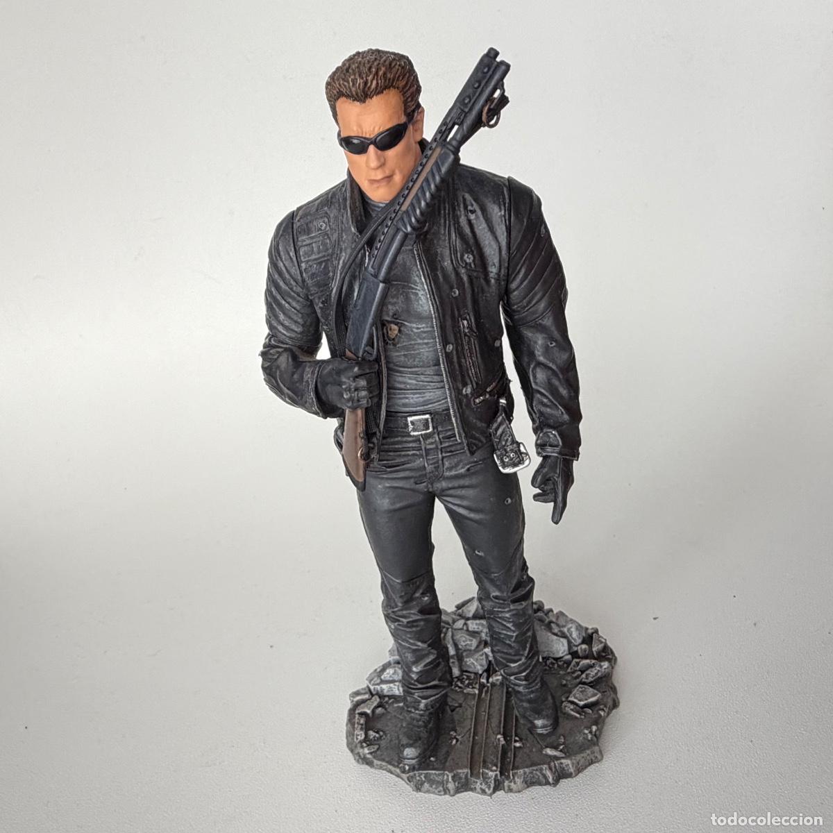 Figuras y mu&ntilde;ecos McFarlane: figura mu&ntilde;eco t-850 terminator 3 rise of the machines mcfarlane 2003