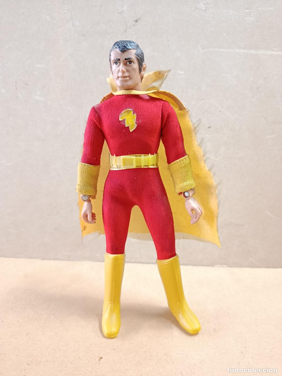 Figuras y Mu&ntilde;ecos Mego: FIGURA ORIGINAL SHAZAM MEGO