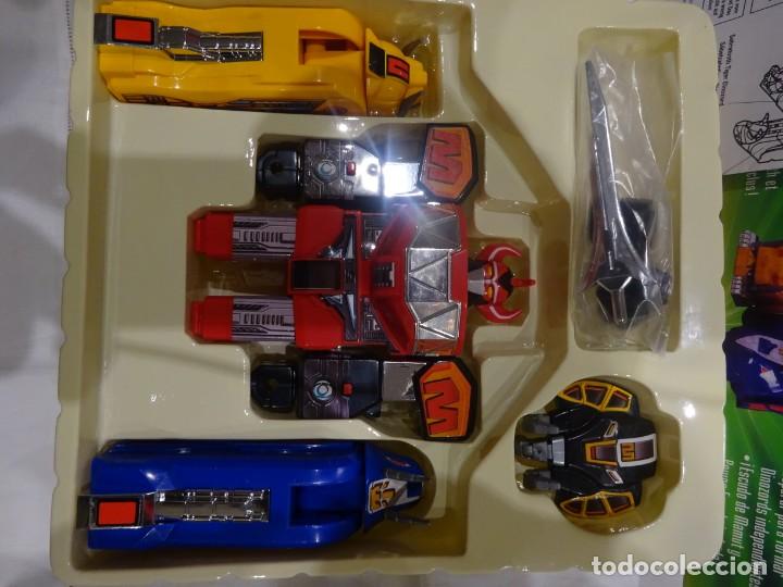 Megazord dinozord - power rangers 