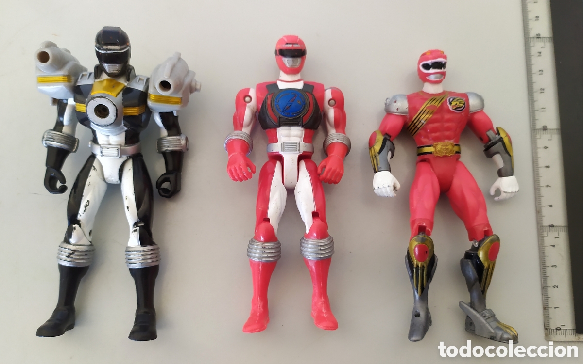 A lot of three Power Rangers items by Bandai 1993