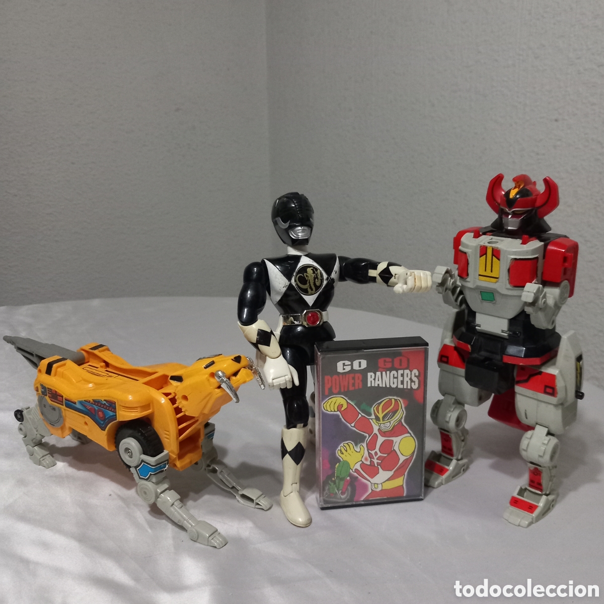 Figuras y Mu&ntilde;ecos Power Rangers: 3&times;FIGURAS VINTAGE POWER RANGERS +CASETTE GO GO POWER RANGERS