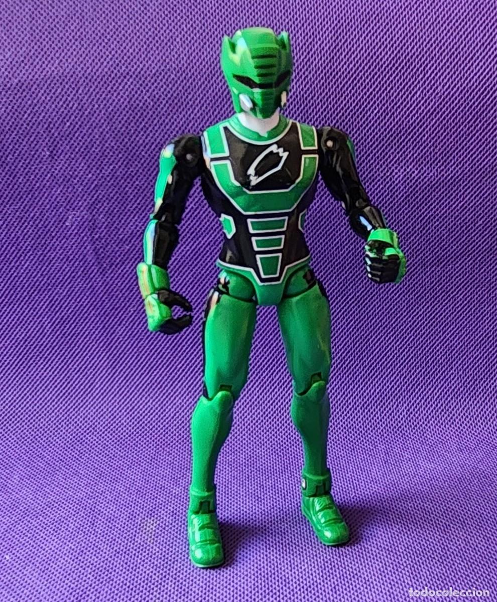 Figuras y Mu&ntilde;ecos Power Rangers: Power Rangers Jungle Fury - Green Elephant Ranger BANDAI 2007 - 6 pulgadas