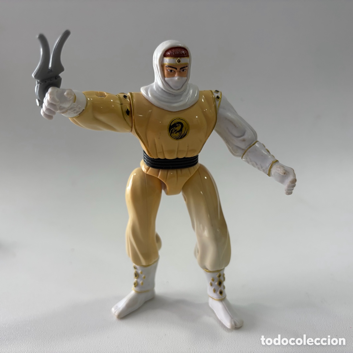 Figuras y mu&ntilde;ecos Power Rangers: Figura mu&ntilde;eco Power Rangers Mighty Morphin Ninja Ranger blanco 1995 con arma