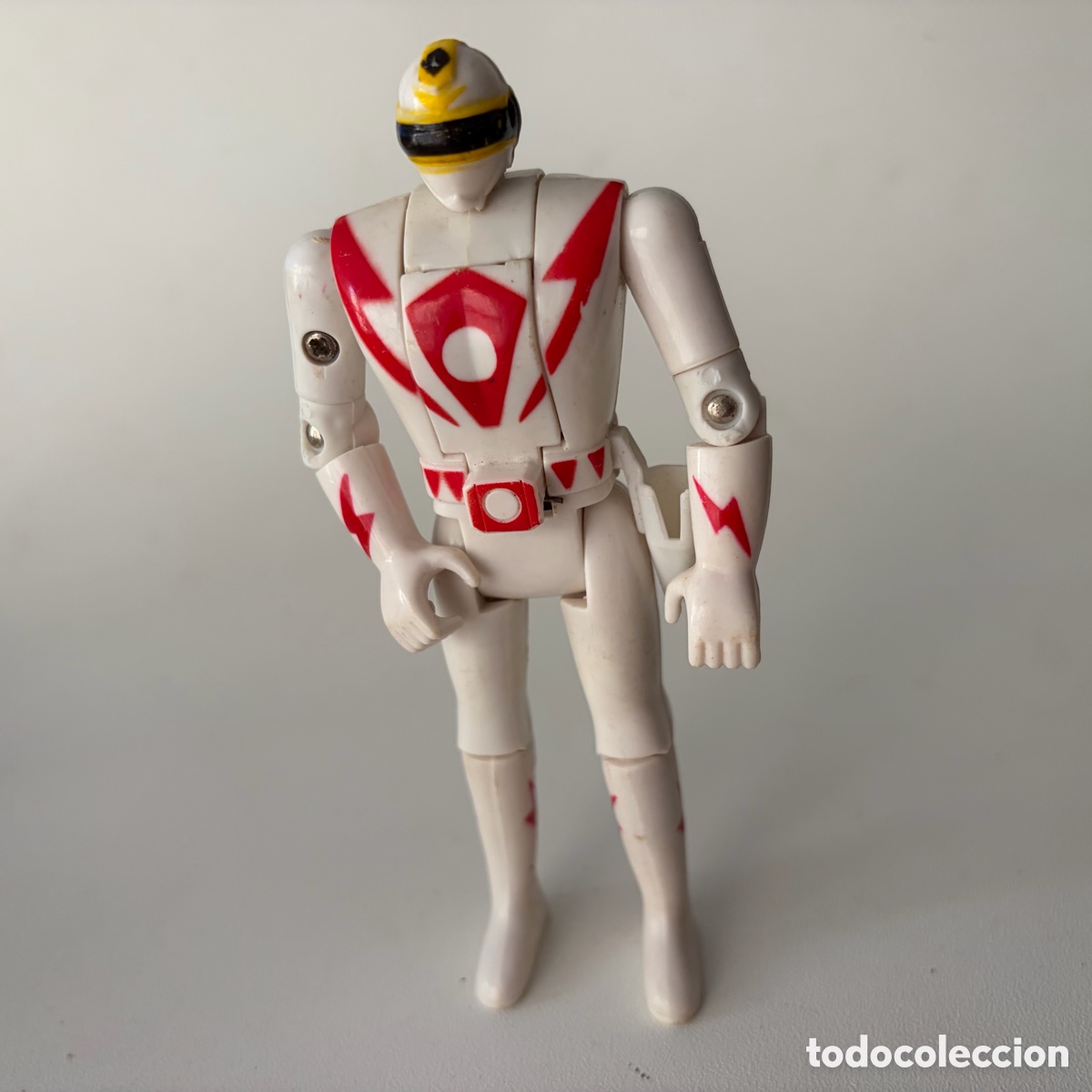 Figuras y mu&ntilde;ecos Power Rangers: Figura mu&ntilde;eco Super Power Perdue Falcow de dival blanco