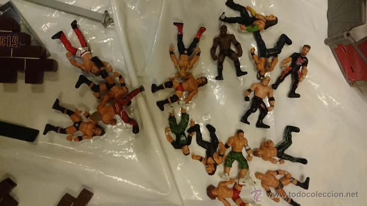 Figuras y mu&ntilde;ecos Pressing Catch: world wrestling mini 17 figuras + ring + escenario ring - Foto 2