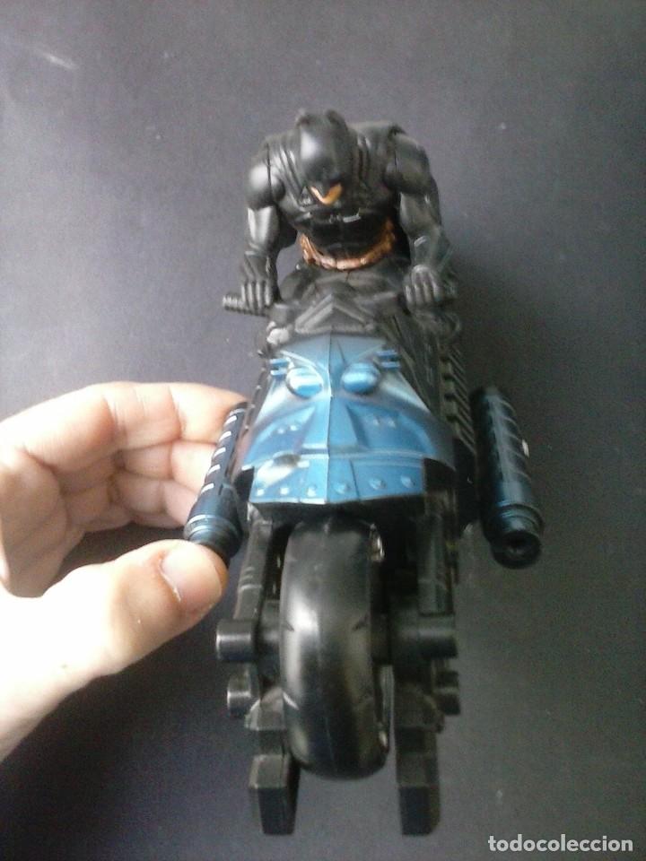 Figuras y mu&ntilde;ecos Pressing Catch: batman moto figura dc - Foto 3