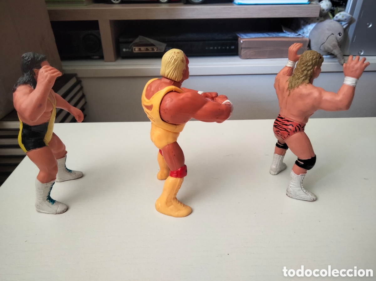 Figuras y mu&ntilde;ecos Pressing Catch: Lote 3 figuras WWF WWE - Foto 2
