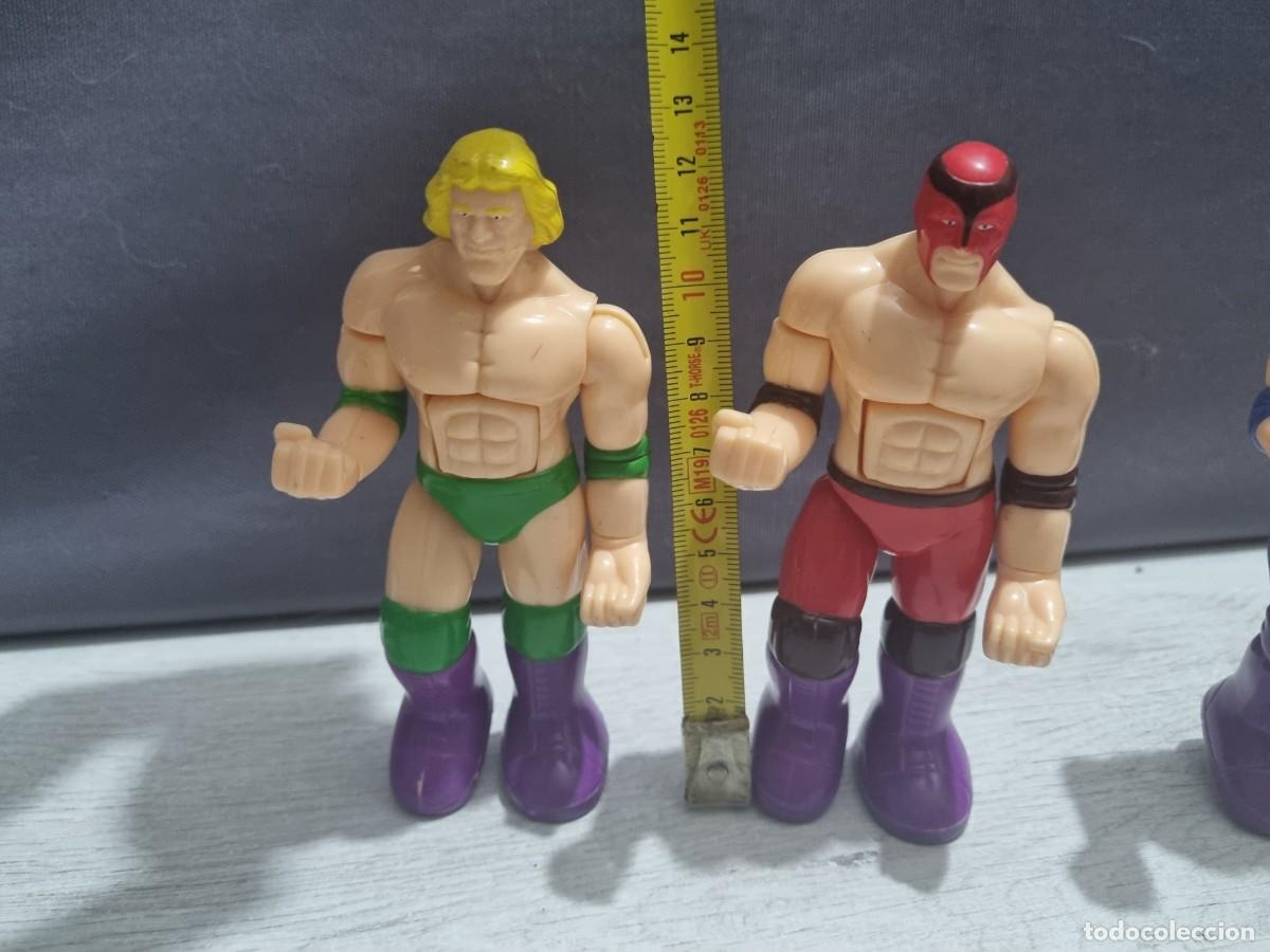 Figuras y mu&ntilde;ecos Pressing Catch: Lote de 4 luchadores tipo pressing catch - Foto 2