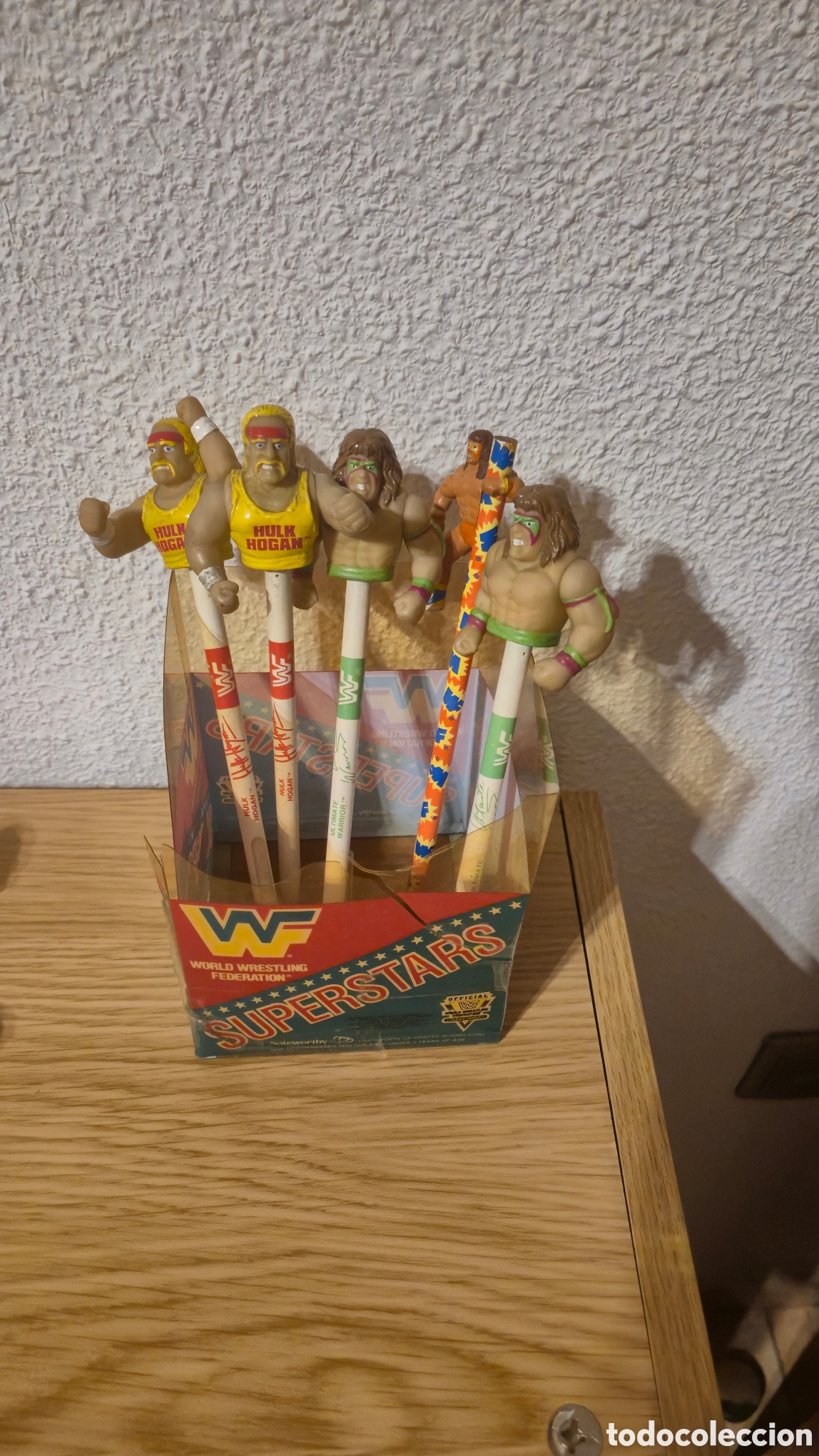 Figuras y mu&ntilde;ecos Pressing Catch: Raro portalapices con lapiz y 4 bolis de Hulk Hogan y Ultimate warrior 1991 wwe wwf