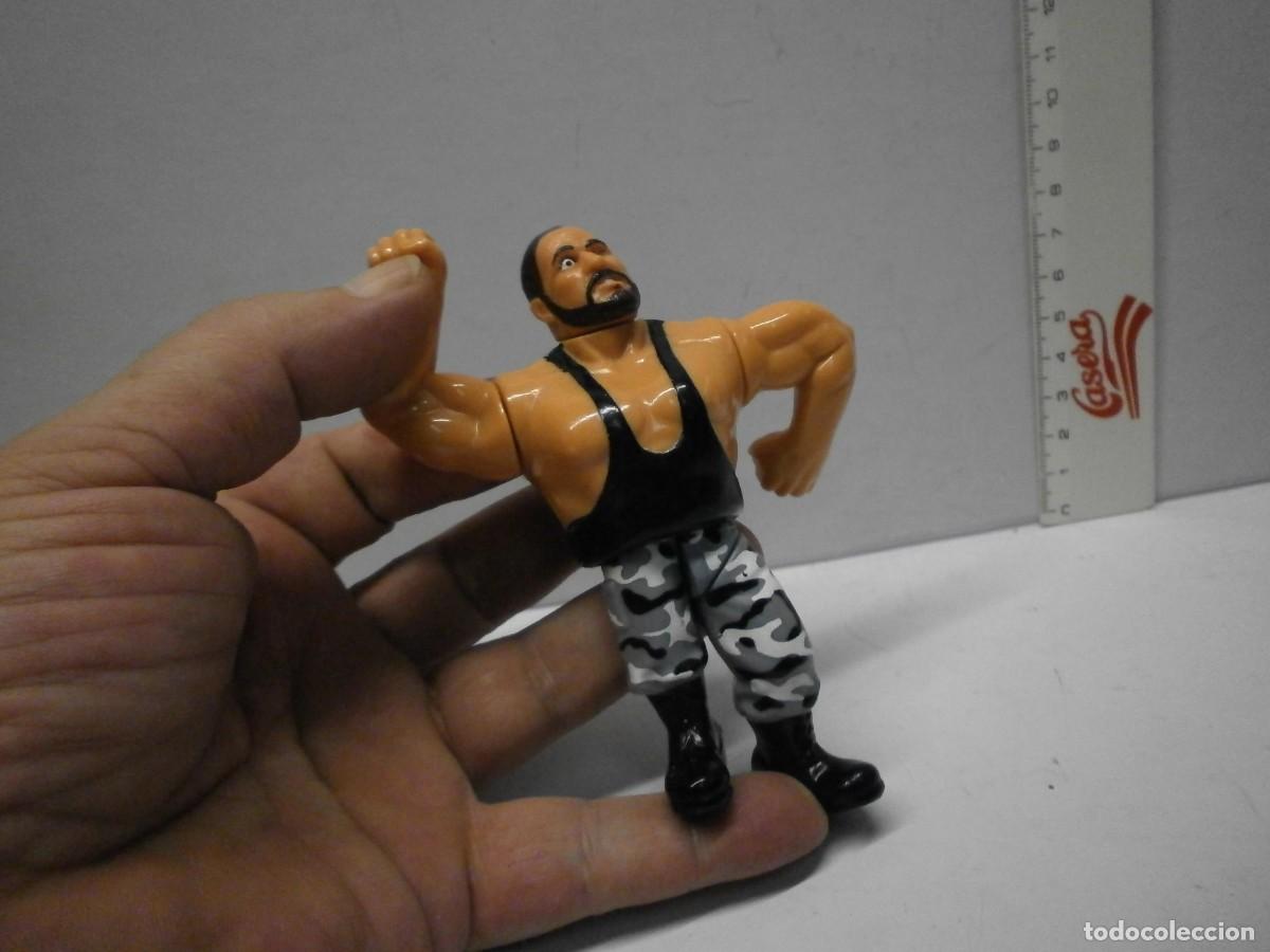 Figuras y mu&ntilde;ecos Pressing Catch: figura wwf pressing catch funciona - Foto 2