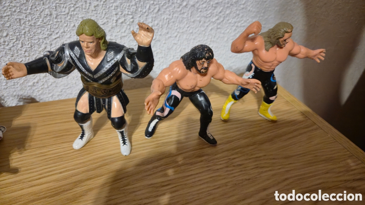 Figuras y mu&ntilde;ecos Pressing Catch: Lote de 3 figuras de luchadores wcw wwf wwe Galoob Lex Luger, Hayas y Garvin. Original a&ntilde;os 90