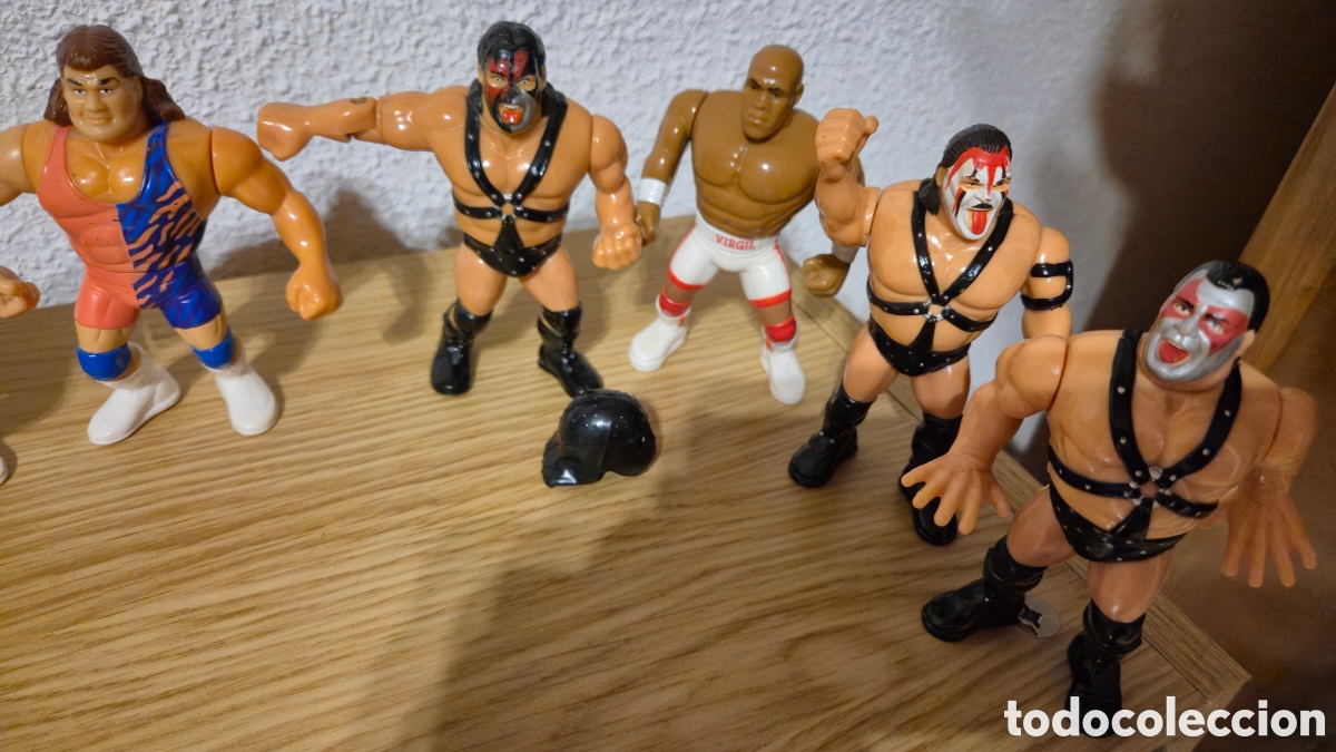 Figuras y mu&ntilde;ecos Pressing Catch: Lote de 6 figuras y casco catch Demolition, Crush, virgil y Duggan