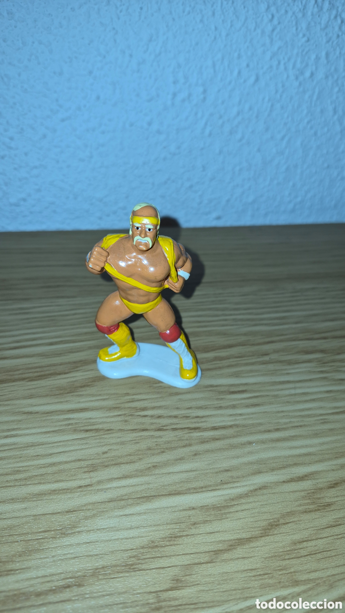 Figuras y mu&ntilde;ecos Pressing Catch: Antigua mini figura de Hulk Hogan wwe wwf catch