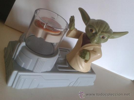 Figuras y mu&ntilde;ecos Star Wars: YODA  (STAR WARS) MACDONALDS 2011 - Foto 1