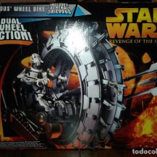 Figuras y Muñecos Star Wars: GENERAL GRIEVOUS WHEELBIKE. COMPLETO EN CAJA. STAR WARS REVENGE OF THE SITH. ROTS. VEHICULO. NAVE. Lote 83630360