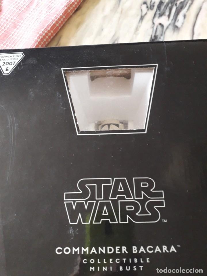 Figuras y mu&ntilde;ecos Star Wars: star wars commander bacara bust gentle giant - Foto 1