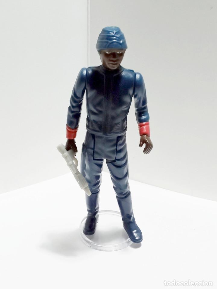 Figuras y mu&ntilde;ecos Star Wars: BESPIN SECURITY GUARD VERSION BLACK STAR WARS VINTAGE KENNER 1981 - Foto 1