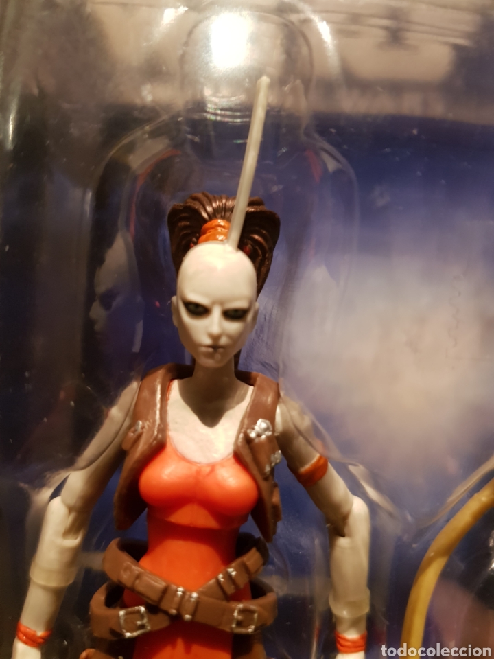 Figuras y mu&ntilde;ecos Star Wars: Aurra Sing Star Wars The Clone Wars Hasbro 2010 - Foto 3