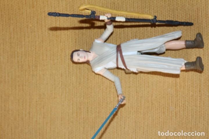 Figuras y mu&ntilde;ecos Star Wars: Rey Skywalker y su robot BB-8 - Foto 2