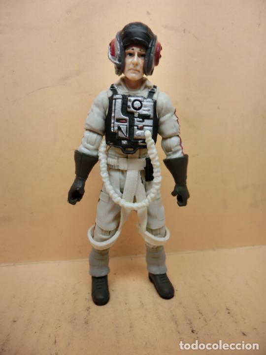 Star Wars online 2008 Squadron B-Wing Fighter Netrem Pollard Pilot Near Complete